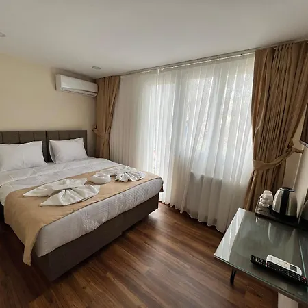 Taksim Nacre 360 Suit-3